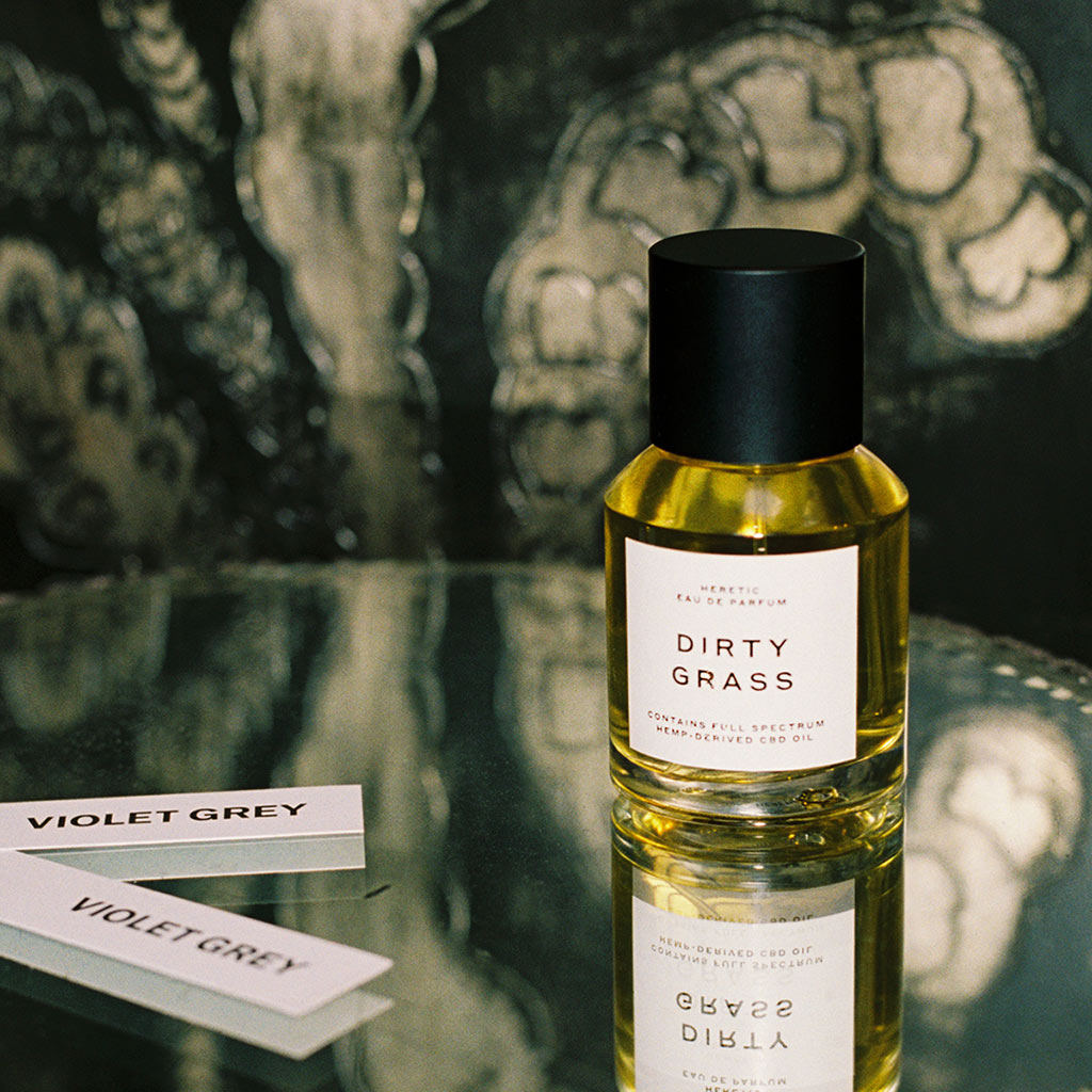 Violet Grey | Dirty Grass Perfume – HERETIC PARFUM