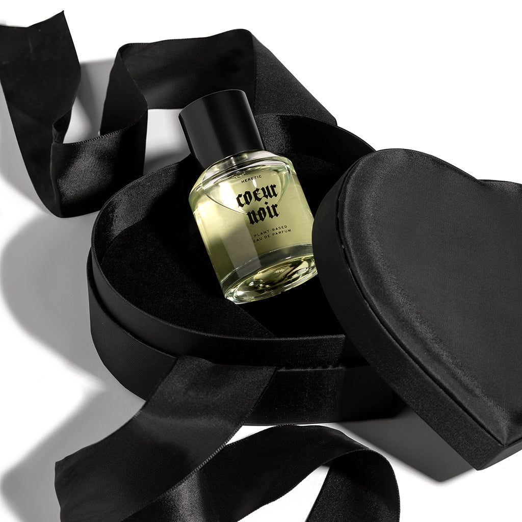 Coeur Noir Black Heart Perfume